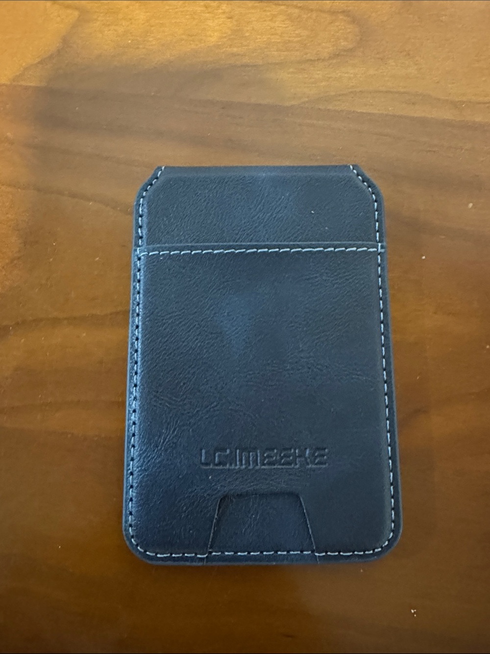 Cards holder with magnet for phone
